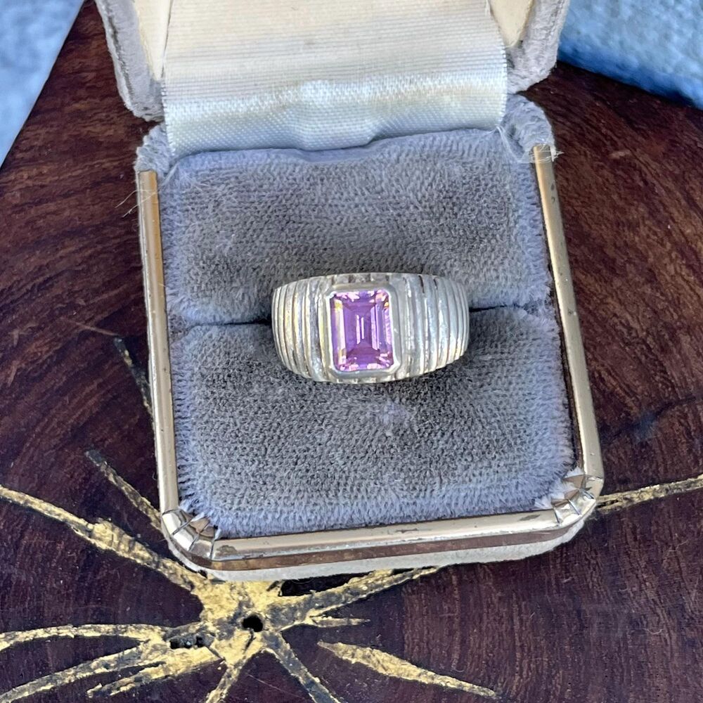 Vintage Pink Cubic Zirconia Ring Ribbed Band 6.5